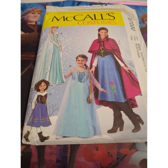 McCall's costumes pattern uncut Frozen Elsa Anna M7000 - Picture 4 of 7